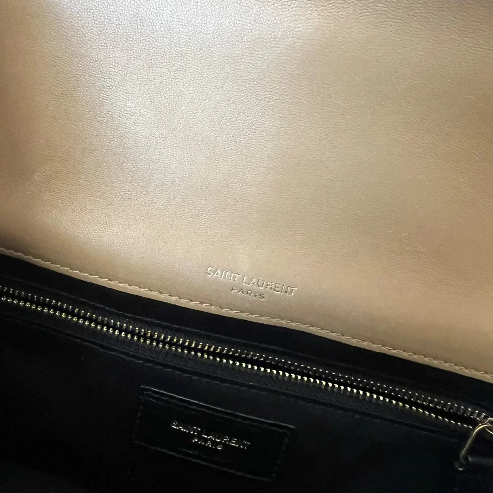 Saint Laurent Quilted Patchwork Leather Shoulder Bag in Beige - Picture 8 of 11